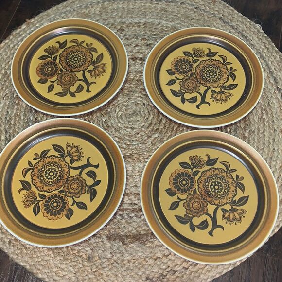 Lytton Other - Boho Lytton vintage medley boho dinner plates